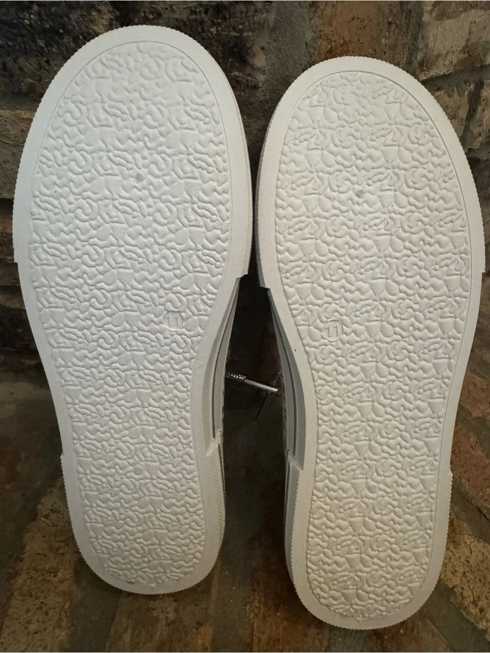 Very G  Leopard Print Canvas Slip-On Sneakers - White/Grey Sparkly  Size 11